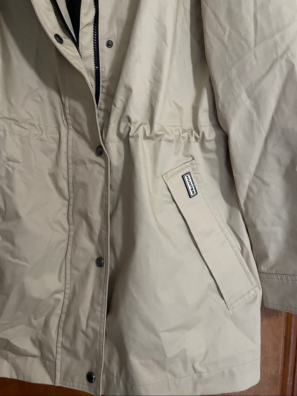 ( New with no tags) Hunter Cream Hooded Coat with Mesh Lining Size XL - Picture 3 of 7